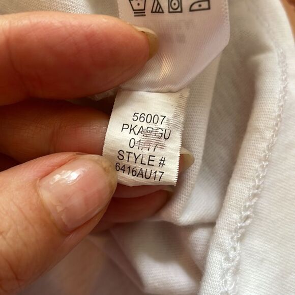 Aeropostale beach & palm tree theme T-shirt - Picture 8 of 8